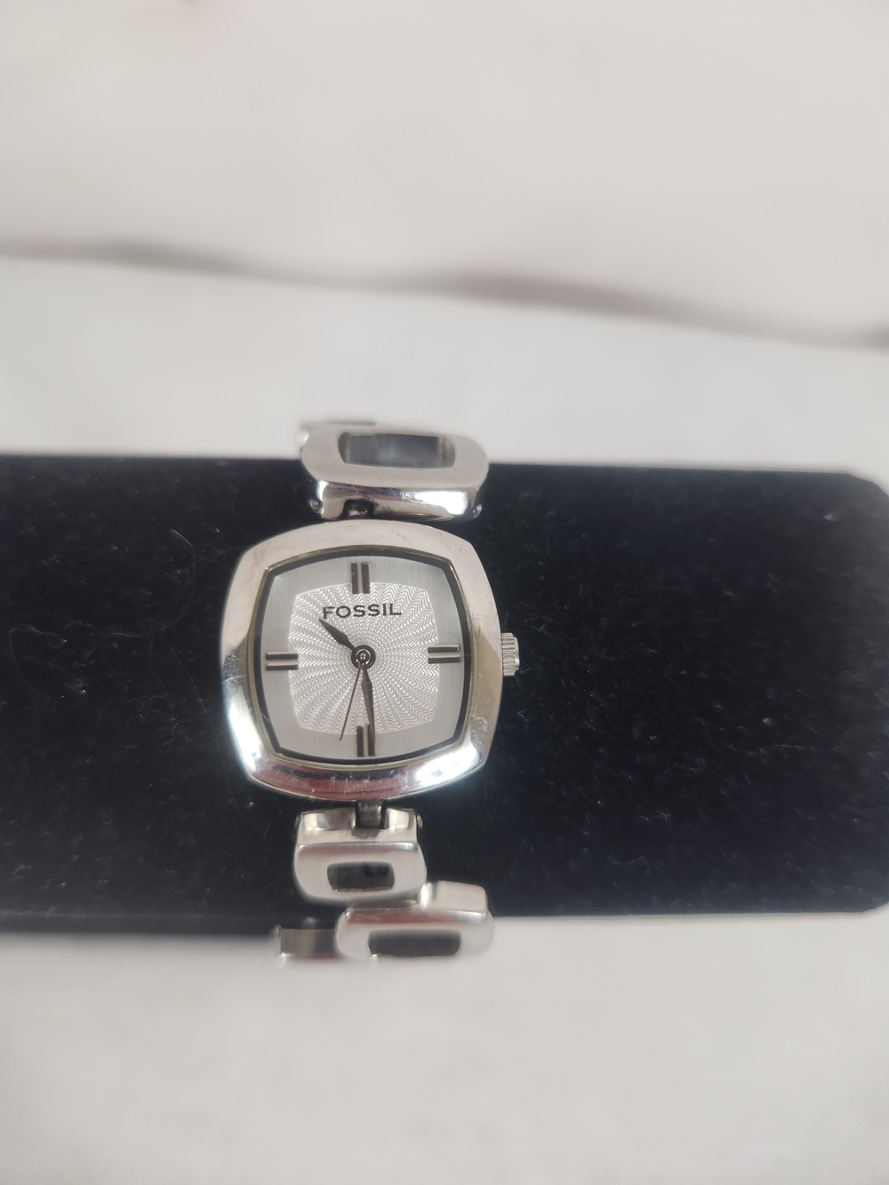 Fossil ES-1869 Women's Watch W/ A Square Silver-Tone Face and Asymmetrical Band
